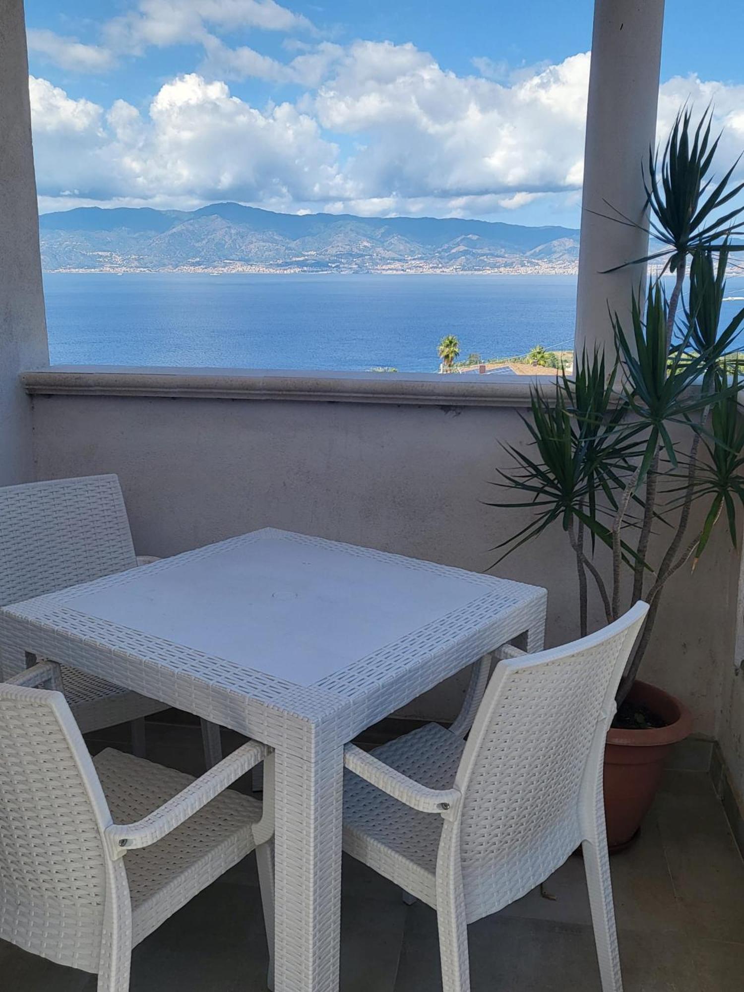 Incanto Golden Place B&B Reggio di Calabria Exterior foto